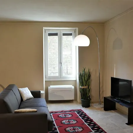 La Casa Di Tito - * Côme