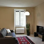 La Casa Di Tito - * Como