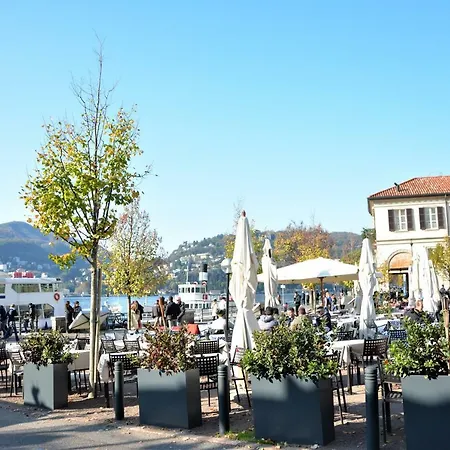 La Casa Di Tito - * קומו